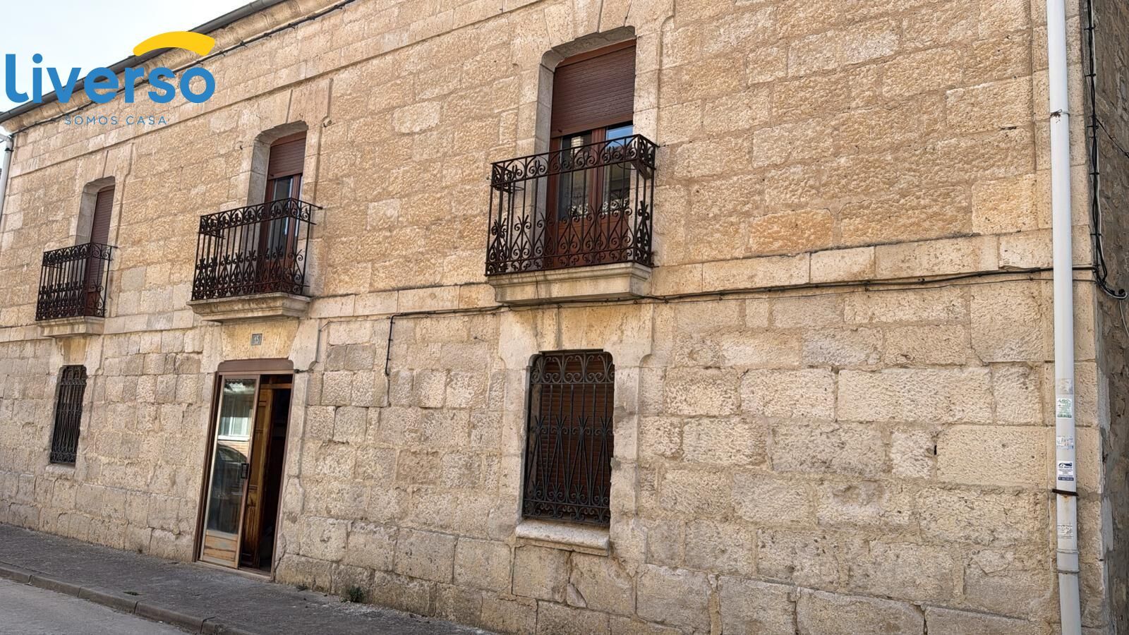 Exterior view of House or chalet to rent in Quintanilla Vivar  with Heating