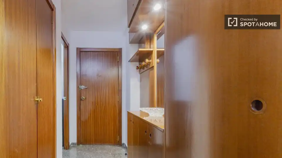 Piso de alquiler en Valencia con Aire acondicionado, Calefacción y Amueblado