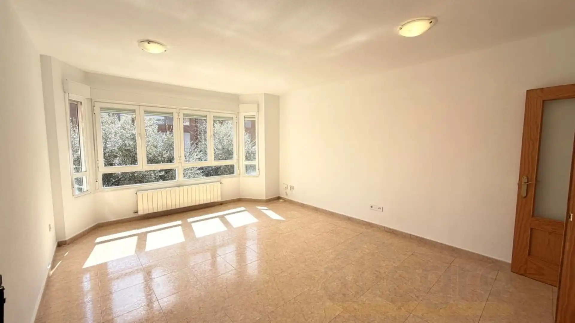 Vista exterior de Pis en venda en Ciempozuelos