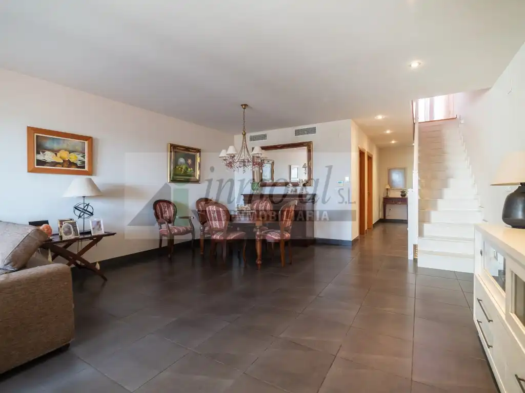 Casa adosada en venta en Almazora / Almassora