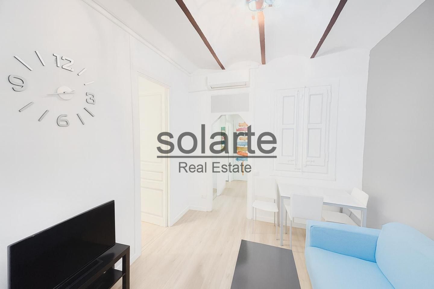 Exterior view of Flat for sale in L'Hospitalet de Llobregat  with Air Conditioner and Balcony