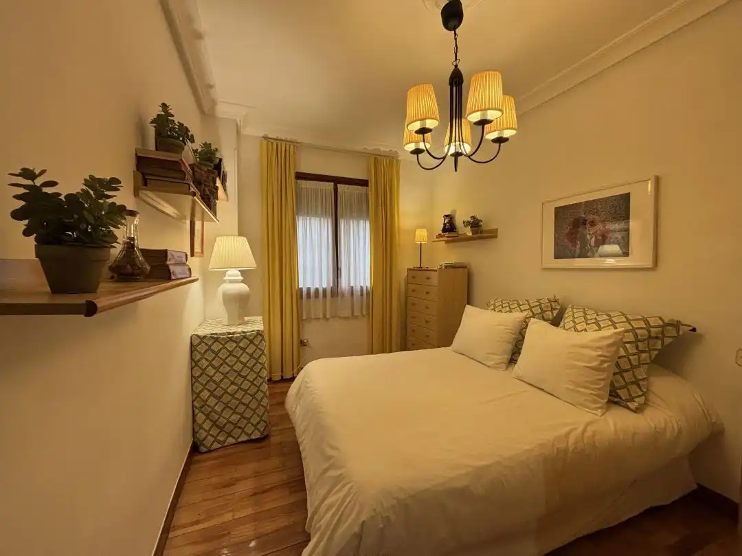 Habitación de Piso en venta en Bergara con Terraza y Amueblado
