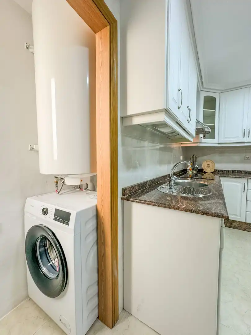 Habitación en Reina Victoria - Miguel Hernández