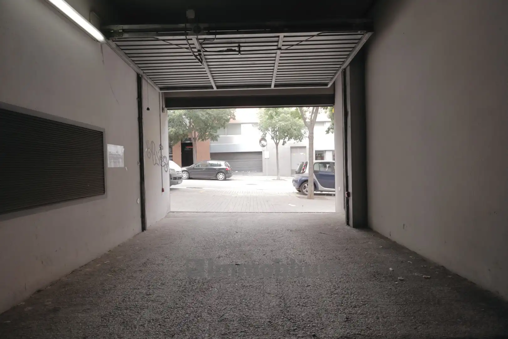 Außenansicht von Garage zum Verkauf in Mataró