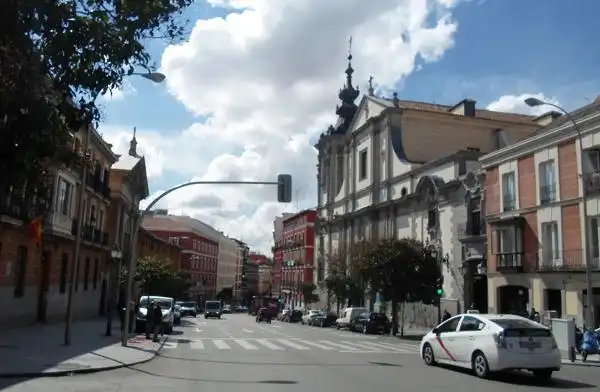 Außenansicht von Wohnung zum Verkauf in Madrid mit Klimaanlage, Heizung und Möbliert