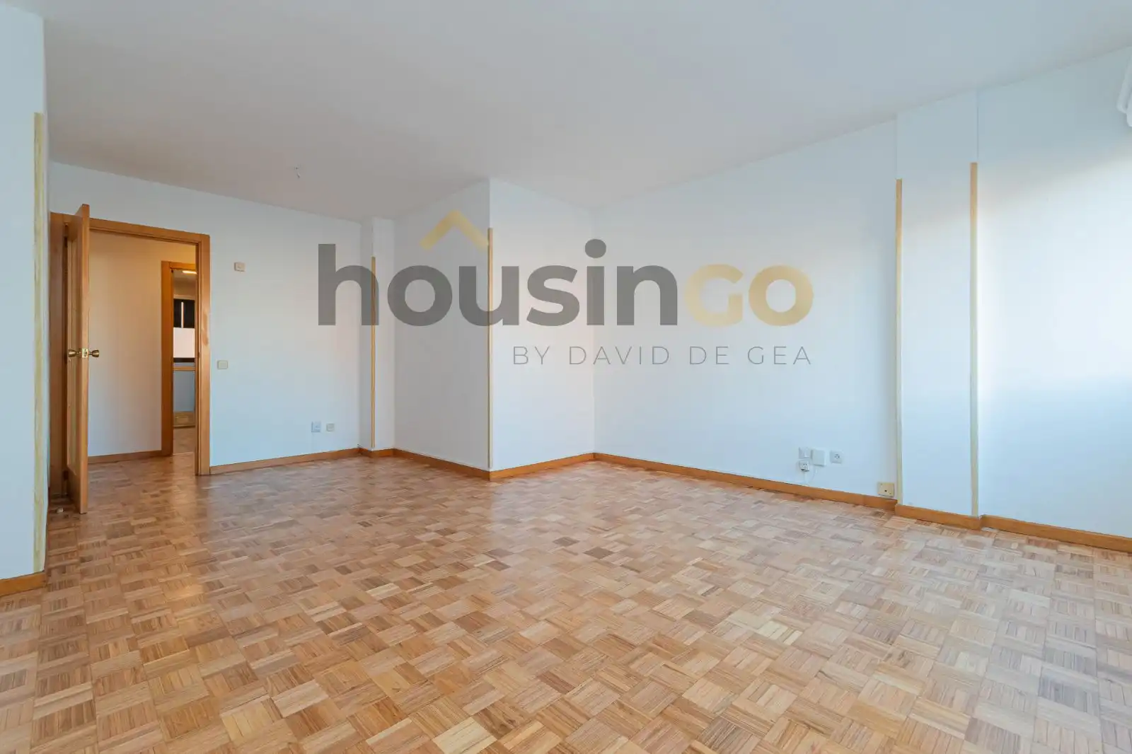 Living room of Flat for rent in Madrid  with Air Conditioner, Heating and Storage room