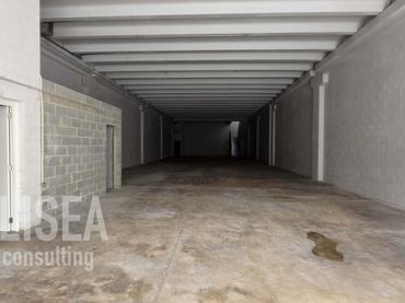 Nave industrial en alquiler en Carrer del Doctor Almera 76
