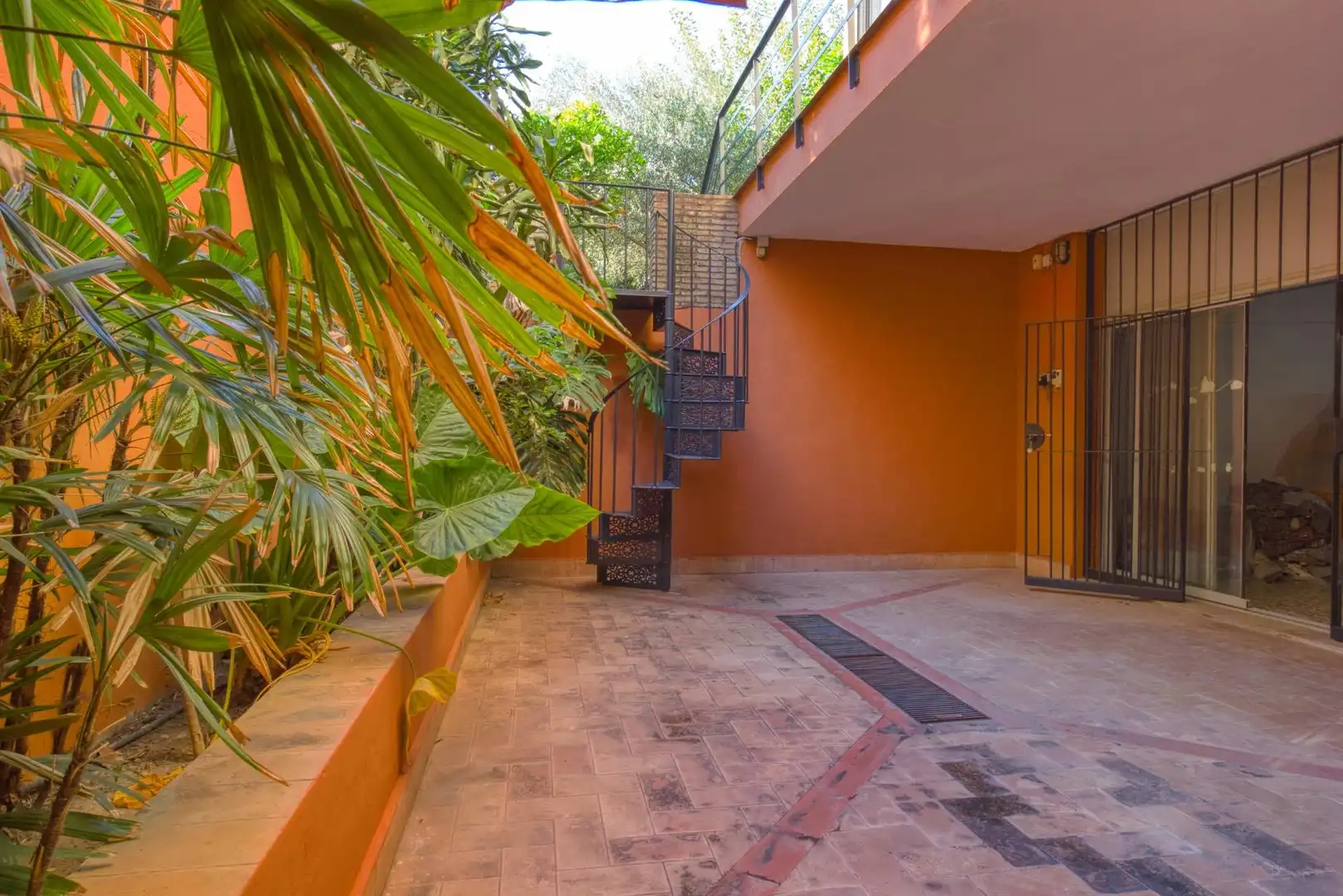 Terraza de Casa o chalet en venta en Bormujos con Aire acondicionado, Calefacción y Jardín privado