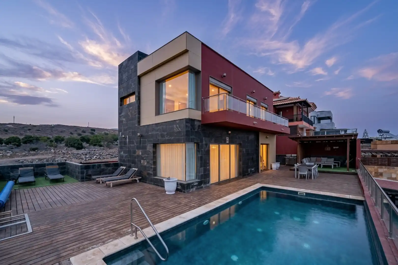 Vista exterior de Casa o xalet en venda en San Agustín - Bahía Feliz