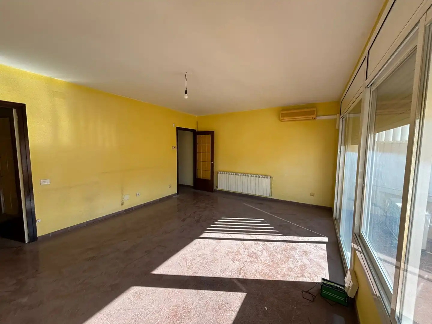 Living room of Flat for sale in Vilafranca del Penedès  with Balcony