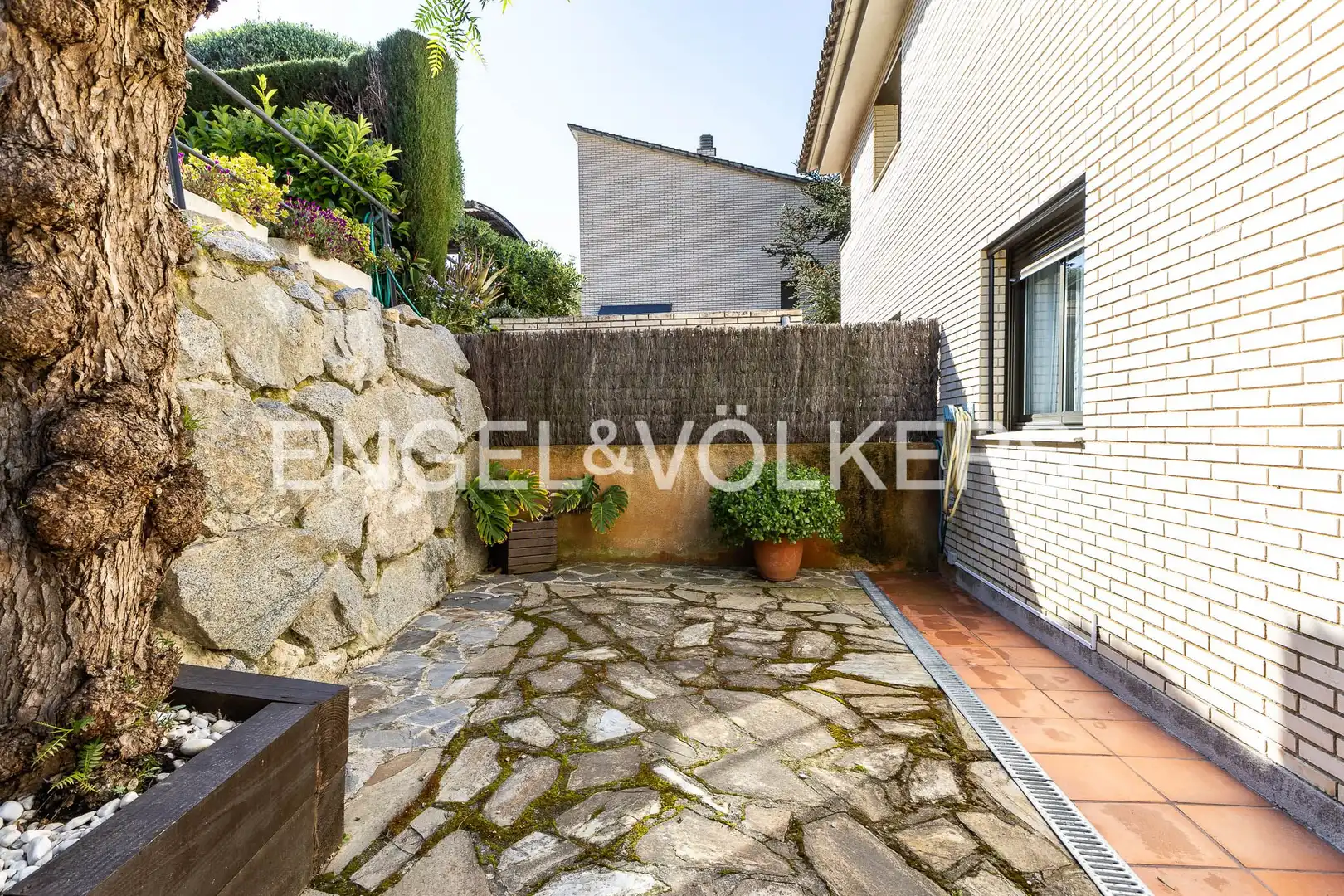 Vista exterior de Casa o chalet de alquiler en Sant Vicenç de Montalt con Calefacción, Jardín privado y Piscina