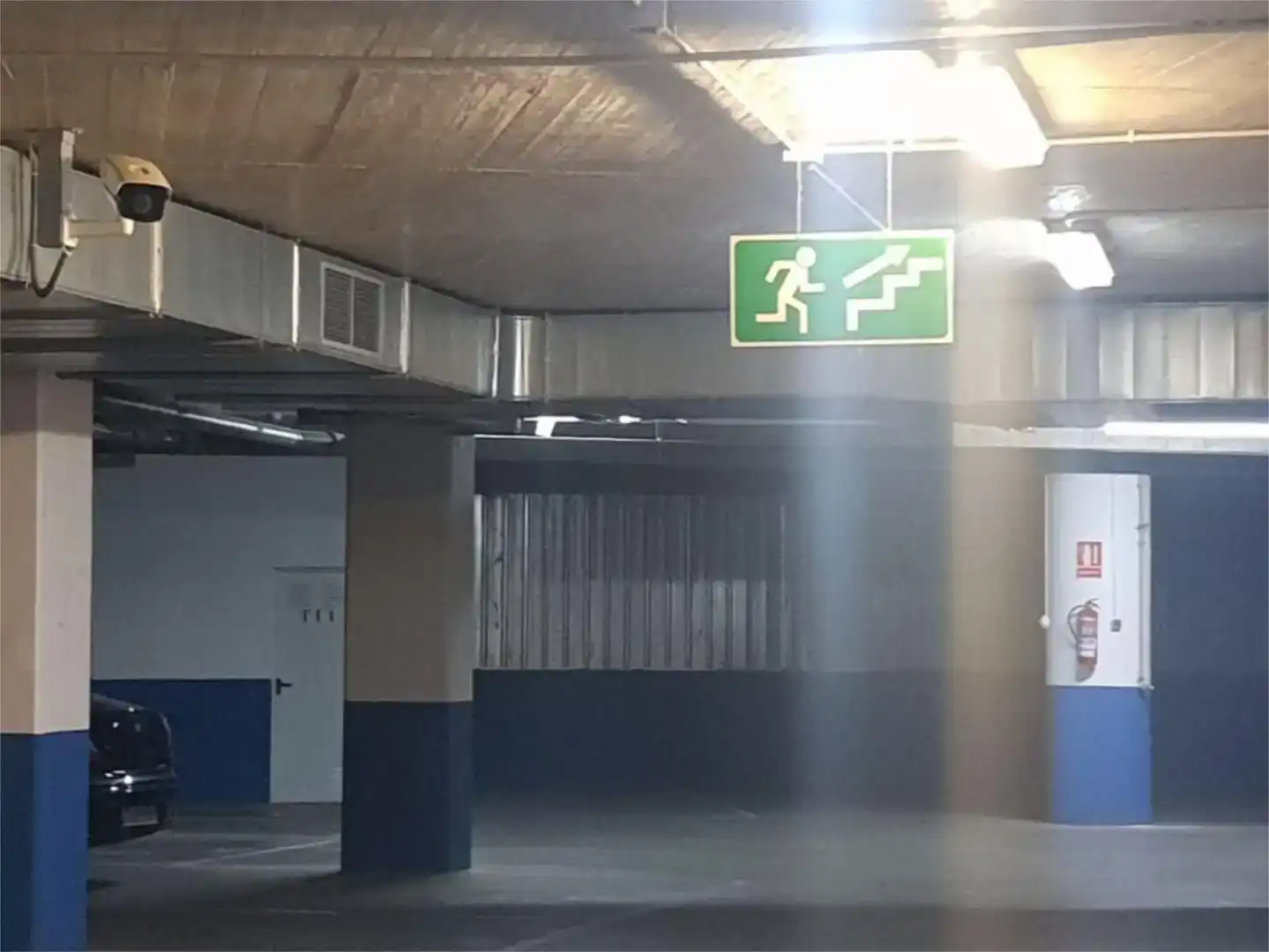 Parking of Garage for rent in Sevilla