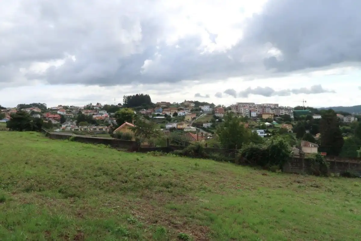 Residencial en venda en Cambre 