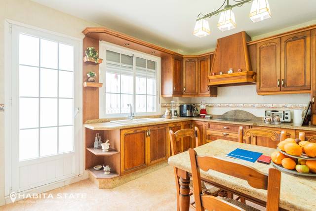 Casa-chalet en Venta en Calle Pluton, 10 en Pechina