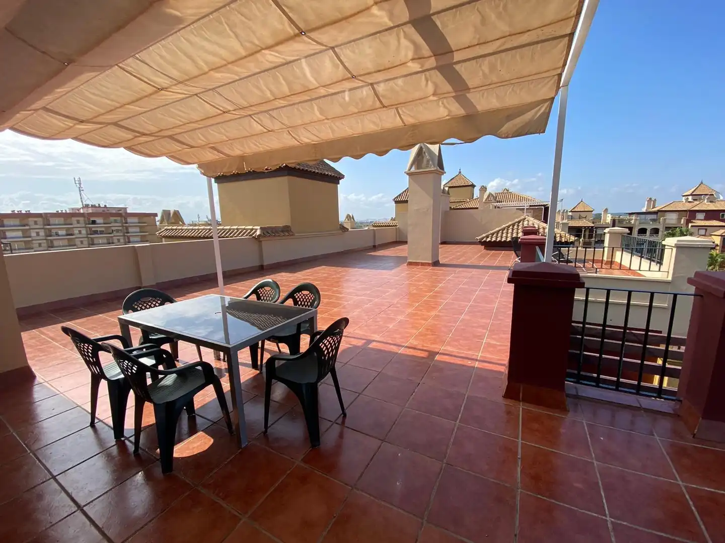 Ático con piscina en venta en Isla Canela, imagen 5