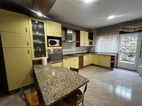 House for sale in Rúa Oliva, imagen 3