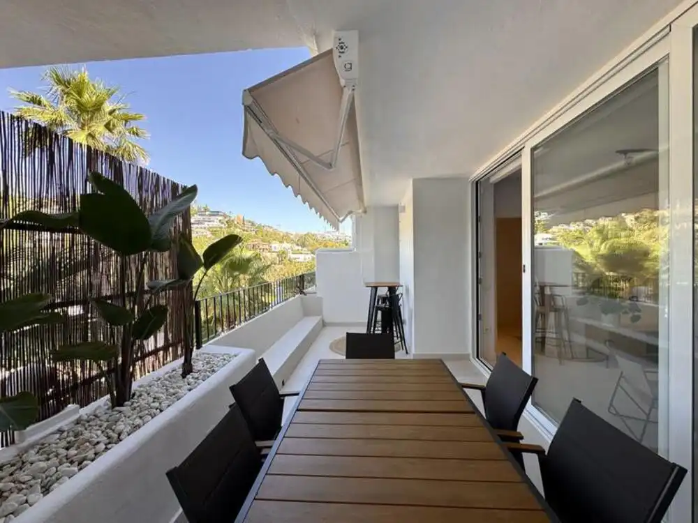 Terrasse von Maisonette zur Miete in Benahavís mit Klimaanlage, Terrasse und Abstellraum