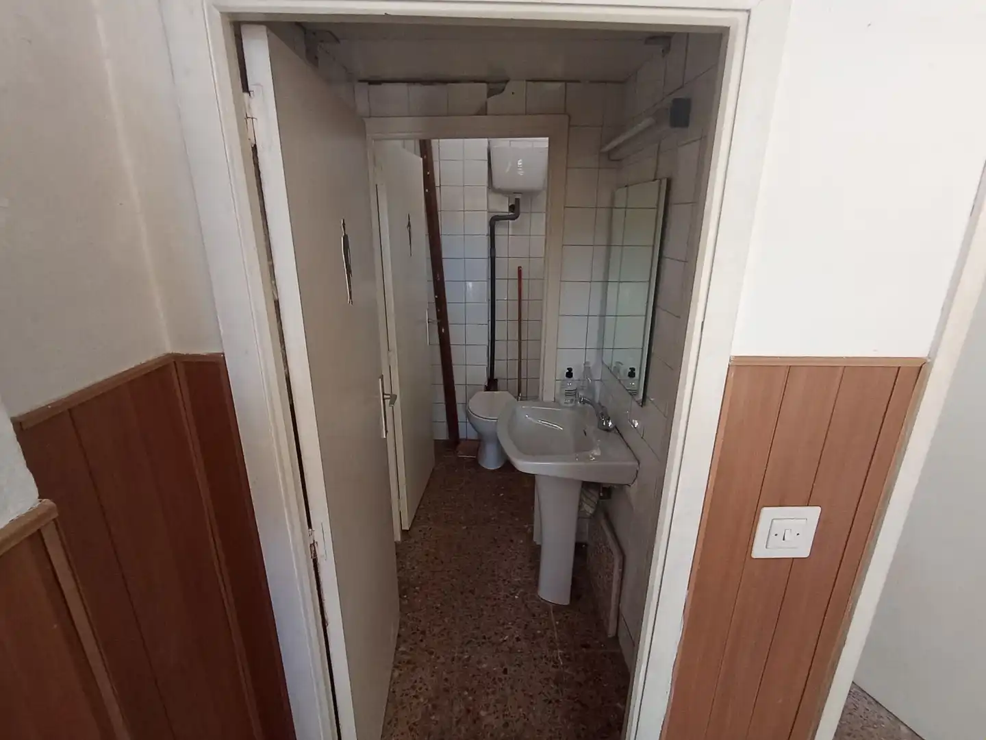 Baño de Local en venta en Alcorcón