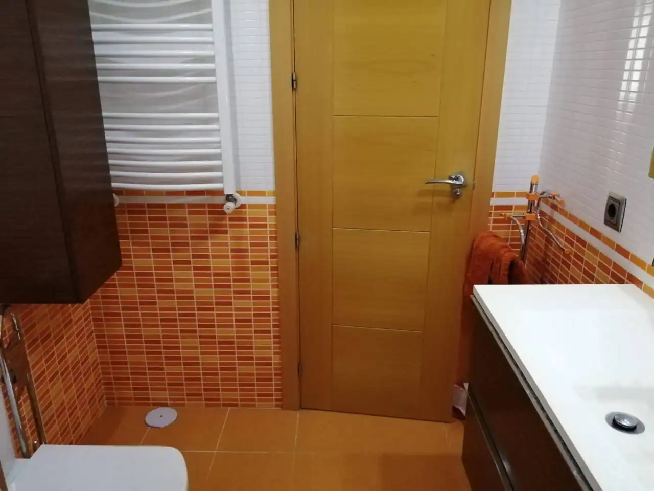 Baño de Piso en venta en Móstoles con Aire acondicionado, Calefacción y Trastero