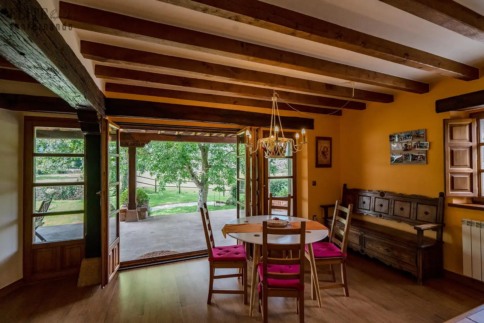 Comedor de Casa o chalet en venta en Bárcena de Pie de Concha con Calefacción, Jardín privado y Terraza