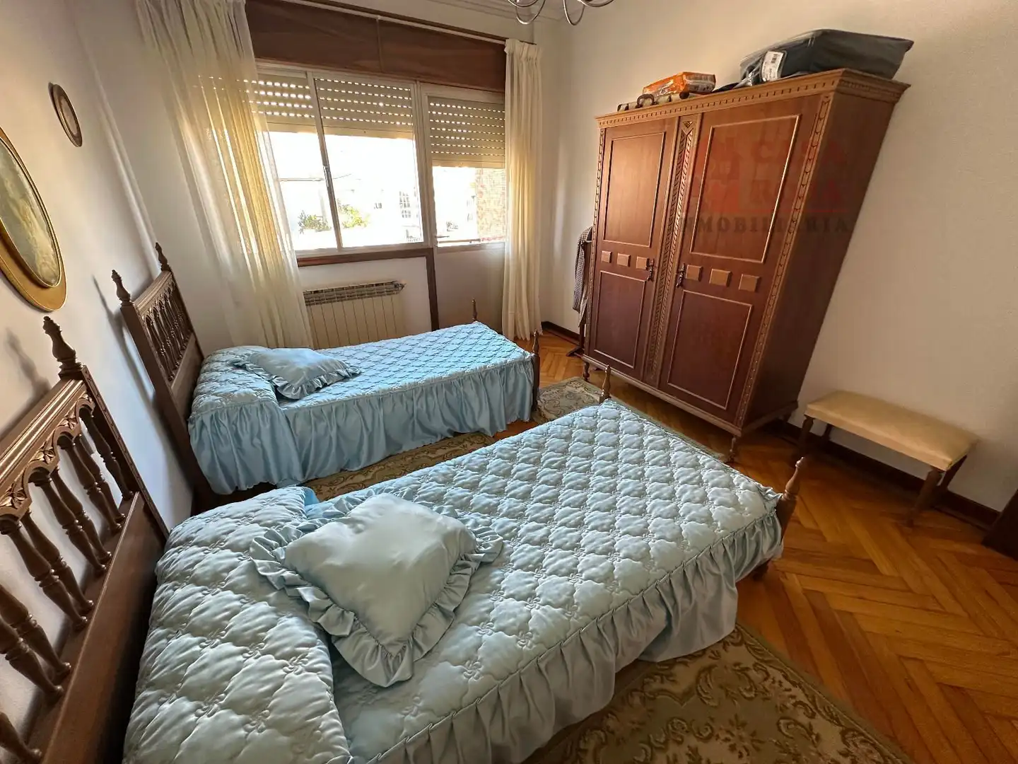 Dormitori de Casa o xalet en venda en Cangas  amb Calefacció, Terrassa i Traster