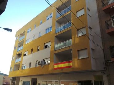 Wohnung mit Balkon zum Verkauf in Calle Miguel Hernández 16
