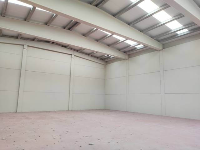 Nave industrial en Venta en Barros - C/ALFONSO ALVAREZ MIRANDA POLIGONO BARROS en Los Corrales de Buelna