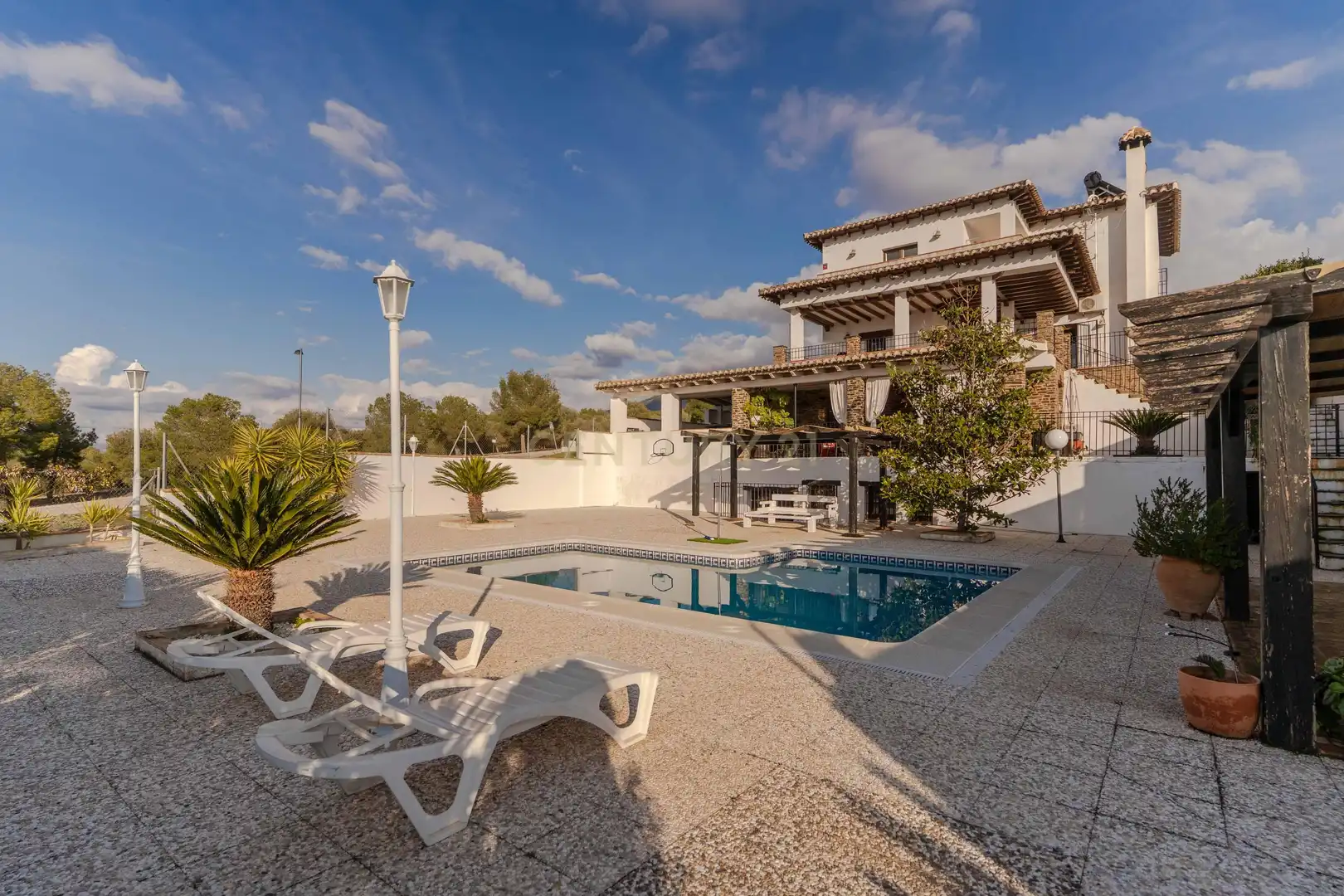 Piscina de Casa o chalet en venta en La Zubia con Aire acondicionado, Jardín privado y Trastero