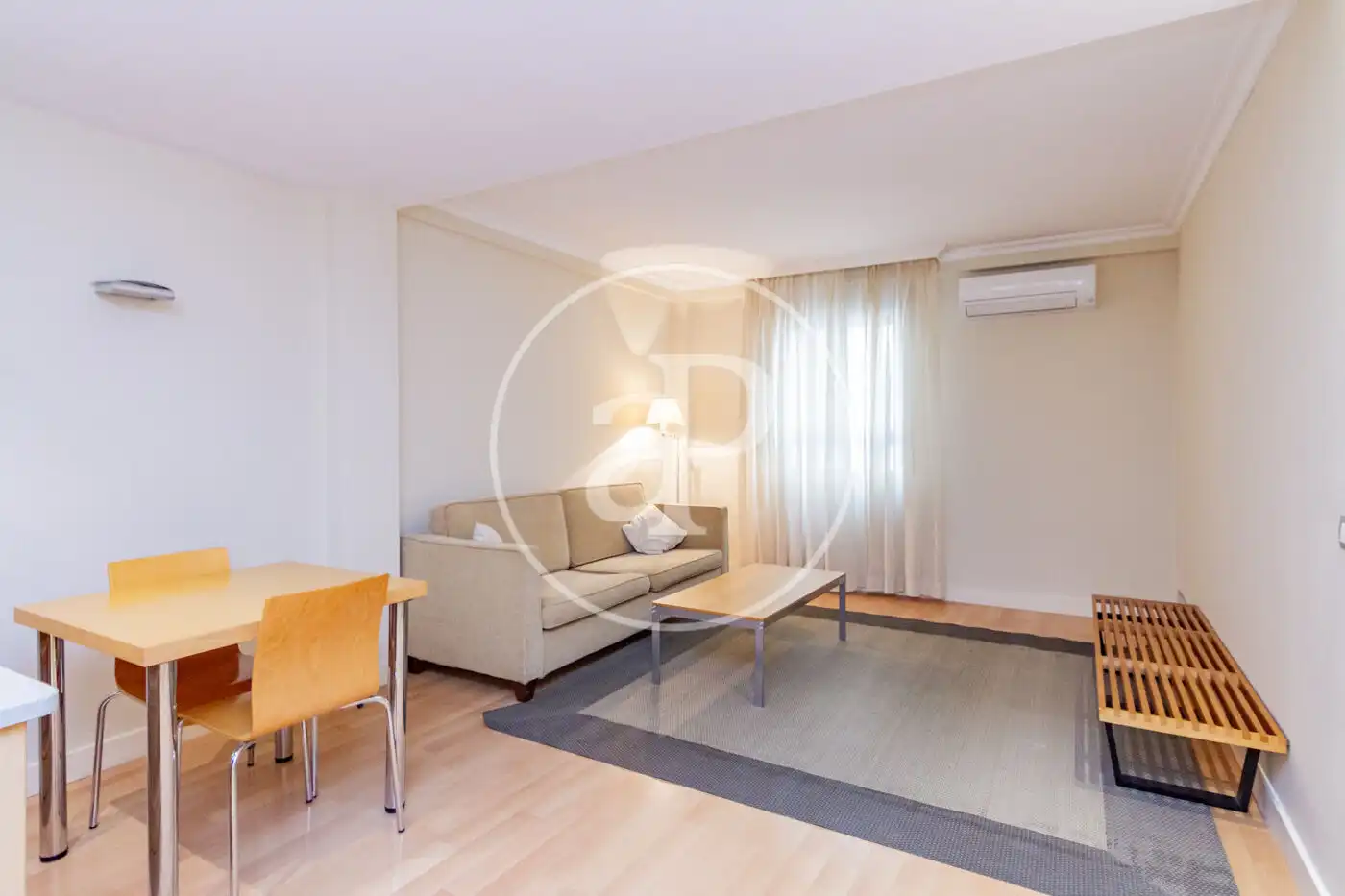 Wohnzimmer von Wohnung zur Miete in Madrid mit Klimaanlage, Heizung und Möbliert