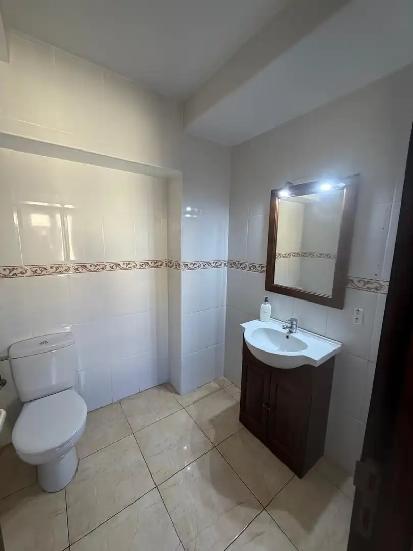 Badezimmer von Gebäude zur Miete in San Cristóbal de la Laguna