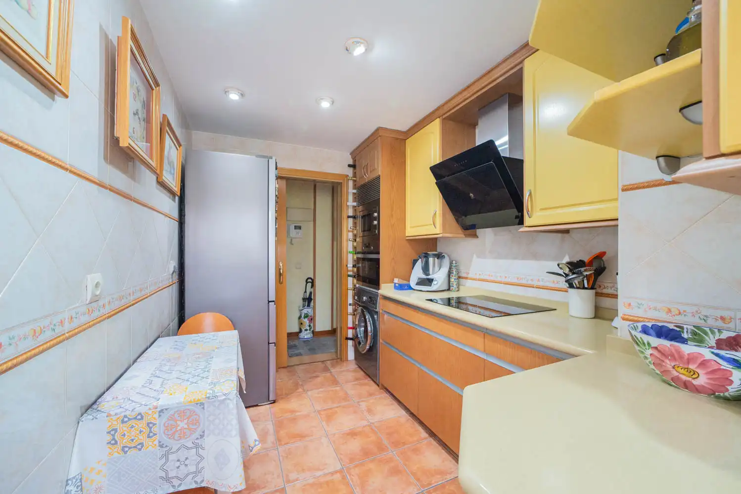 Kitchen of Flat for sale in Leganés  with Air Conditioner, Storage room and Community pool