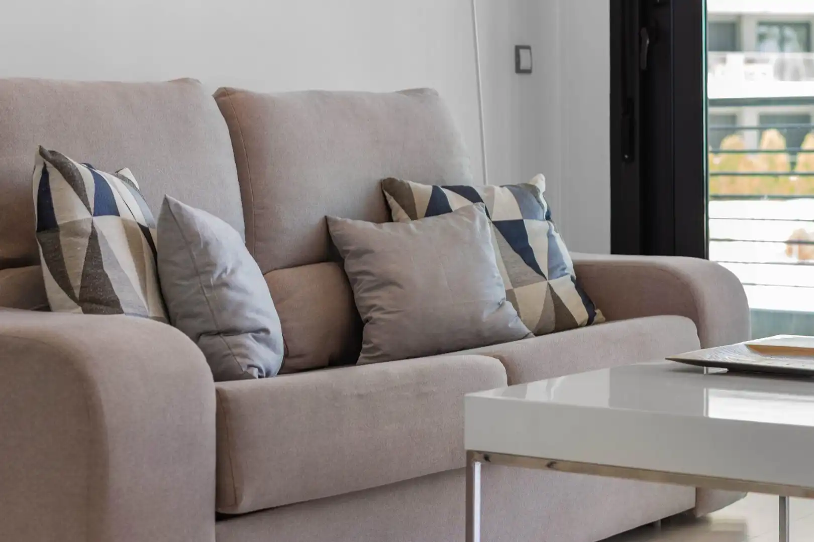 Sala d'estar de Apartament en venda en Elche / Elx amb Aire condicionat, Calefacció i Jardí privat