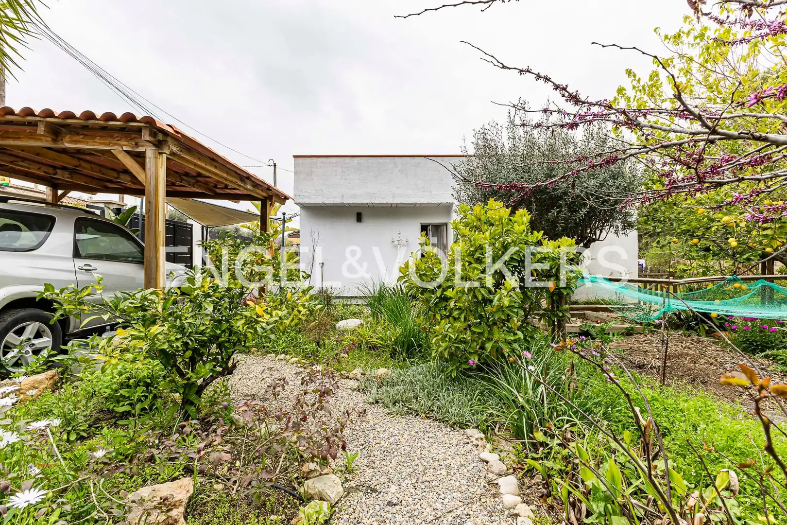 Vista exterior de Casa o xalet en venda en El Catllar  amb Aire condicionat, Calefacció i Jardí privat