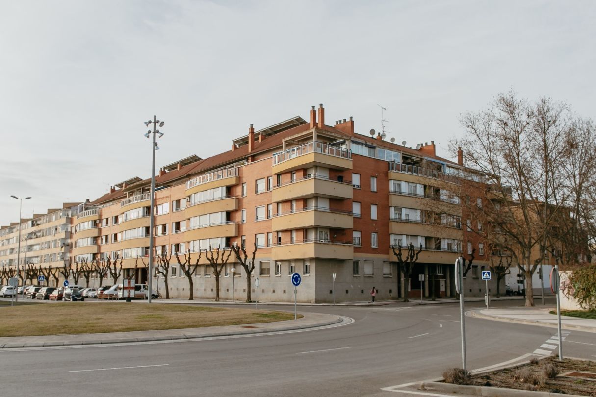 Exterior view of Garage for sale in  Huesca Capital