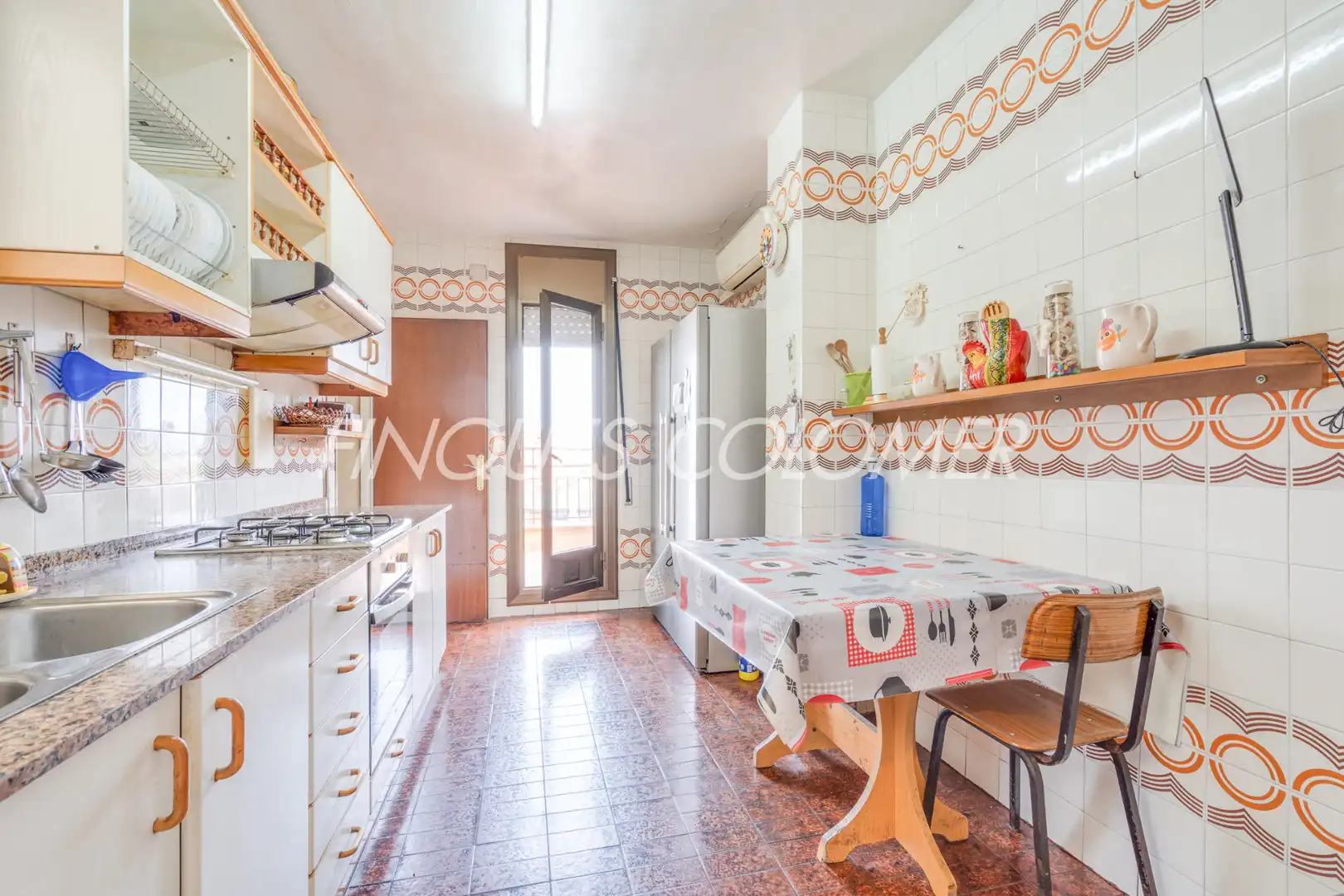 Cocina de Ático en venta en Rubí con Calefacción, Terraza y Horno