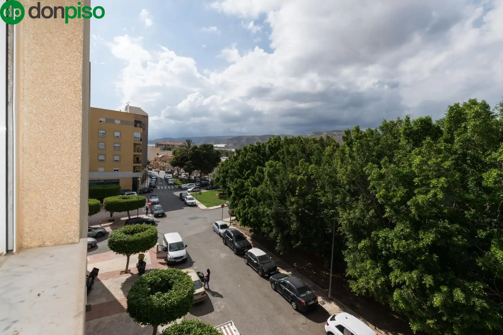 Exterior view of Flat for sale in Roquetas de Mar