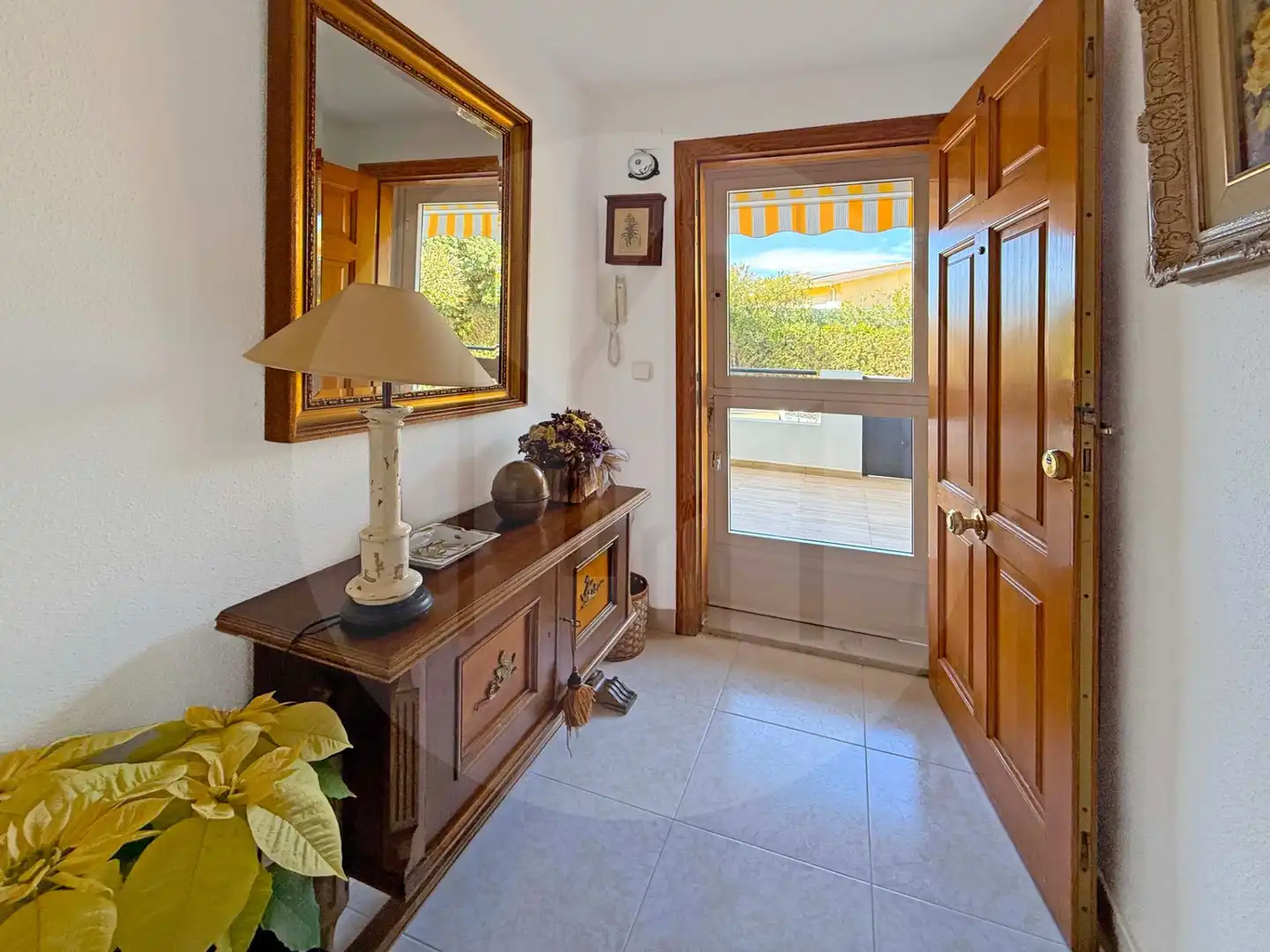 Wohnung zum Verkauf in Puçol mit Terrasse, Abstellraum und Gemeinschaftspool