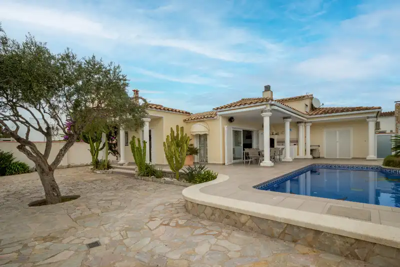 Chalet en venta en Peni, imagen 21