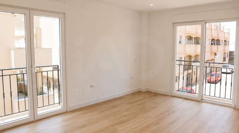 Foto 2 de Piso en venta en El Puerto - Romanilla, Roquetas de Mar