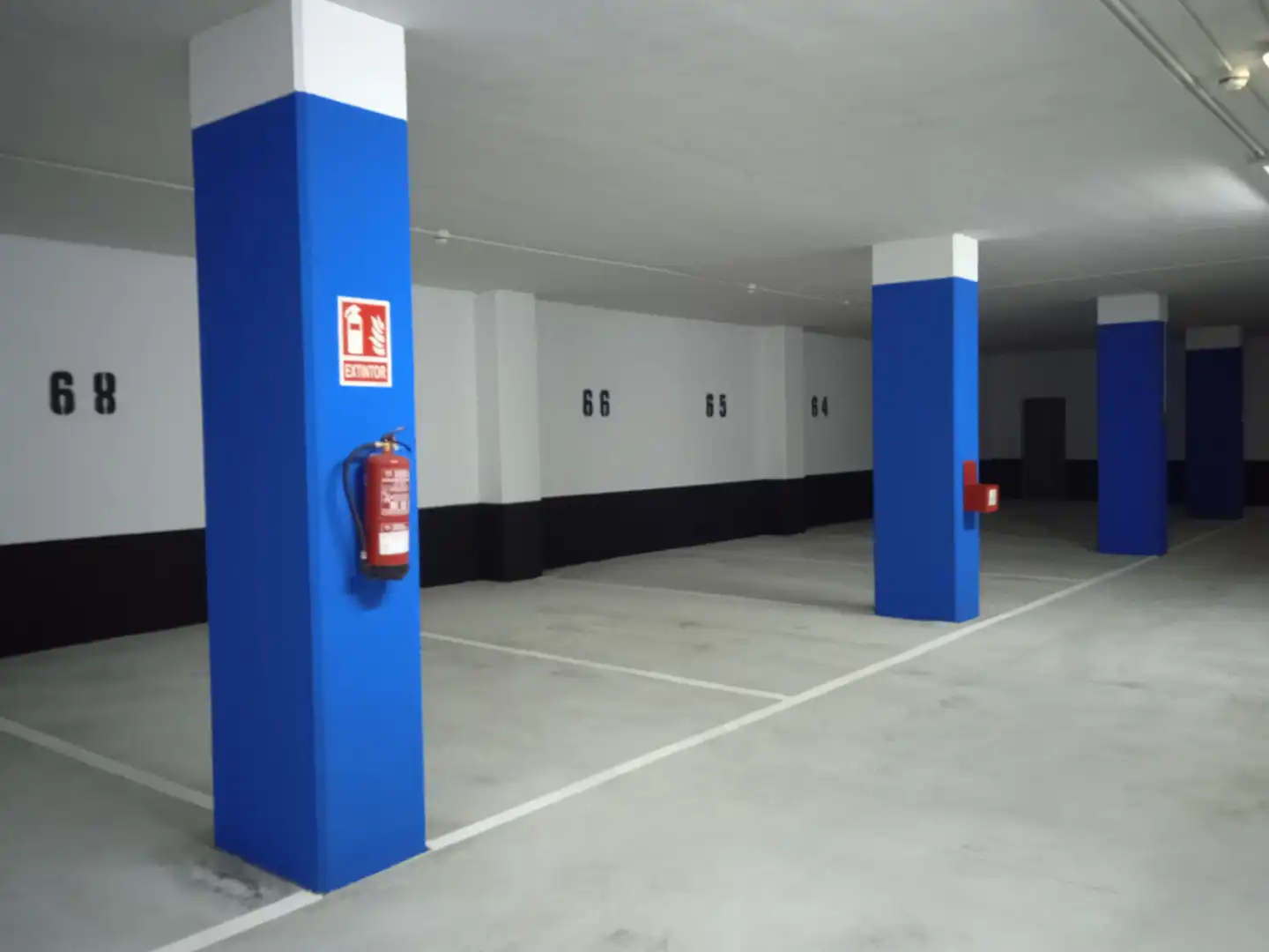 Parking de Garaje de alquiler en Oviedo 