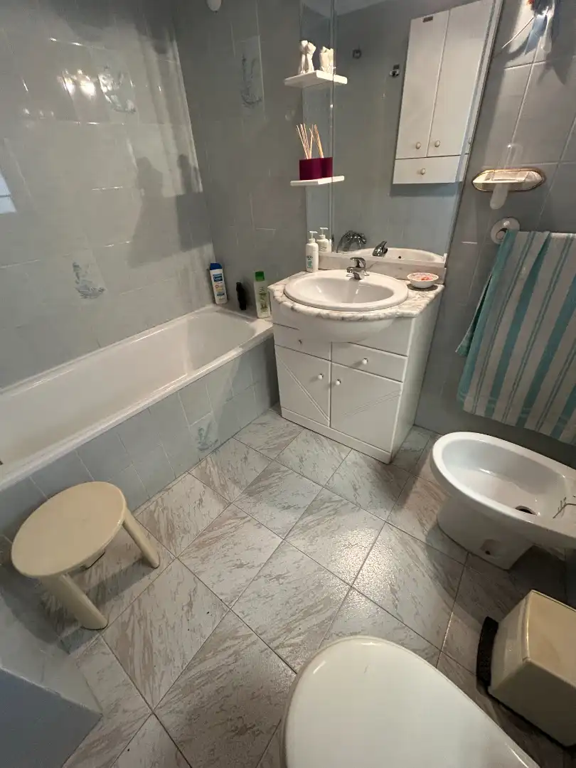 Baño de Casa adosada en venta en Sayalonga con Calefacción, Terraza y Trastero