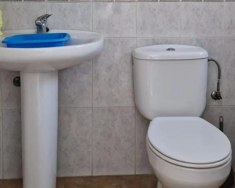 Bathroom of Houses for sale in Porcuna