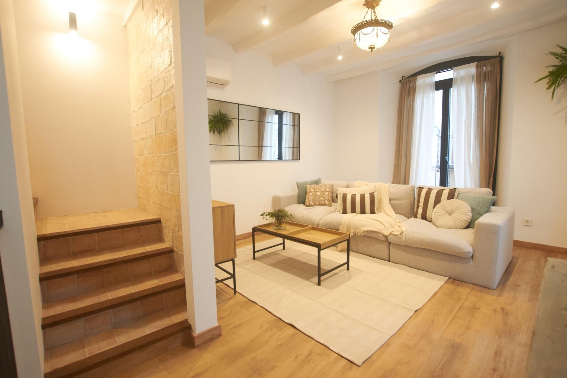 Sala d'estar de Casa o xalet en venda en Vilanova i la Geltrú amb Aire condicionat, Calefacció i Terrassa