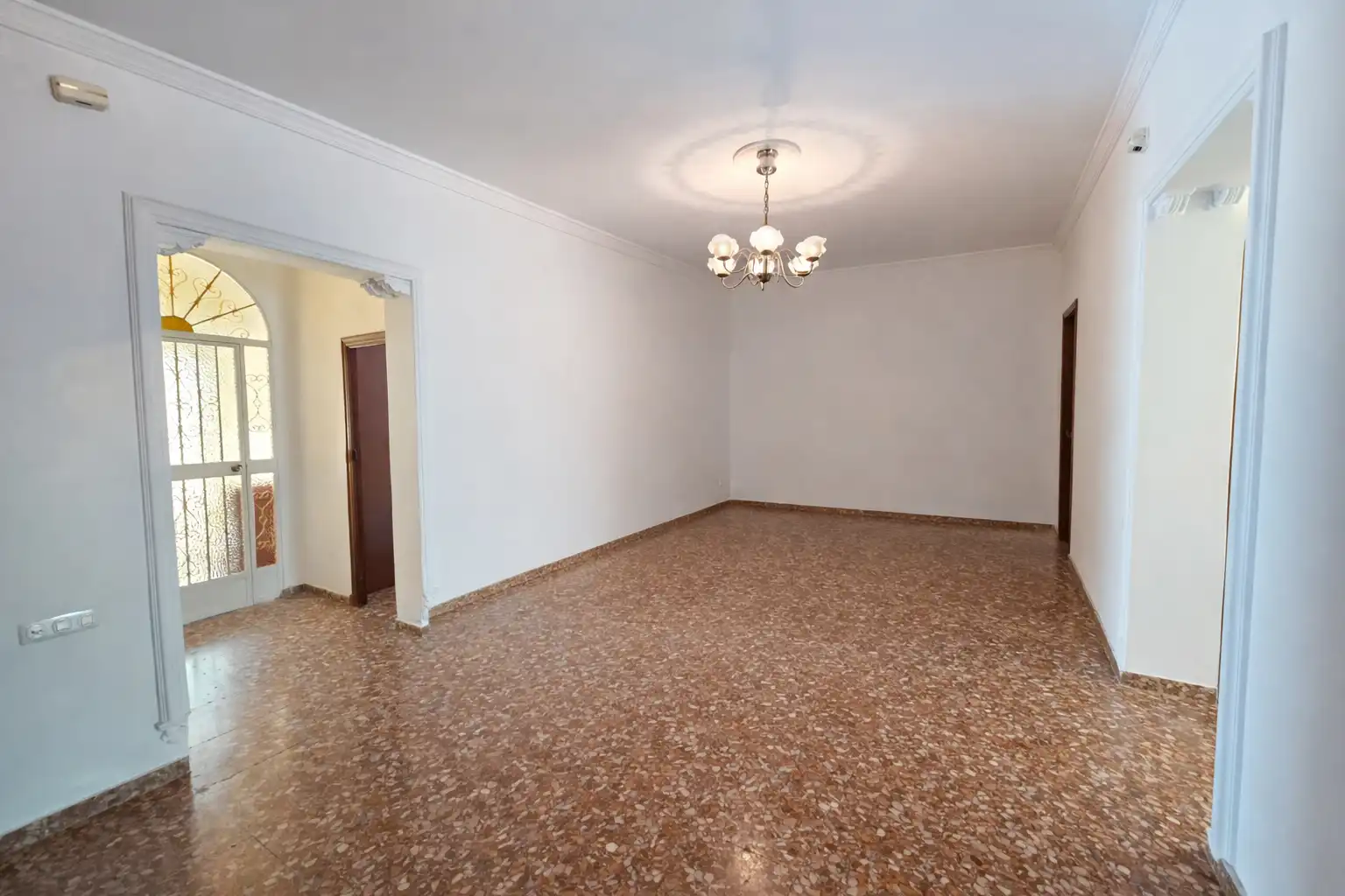 Casa adosada en venta en Umbrete