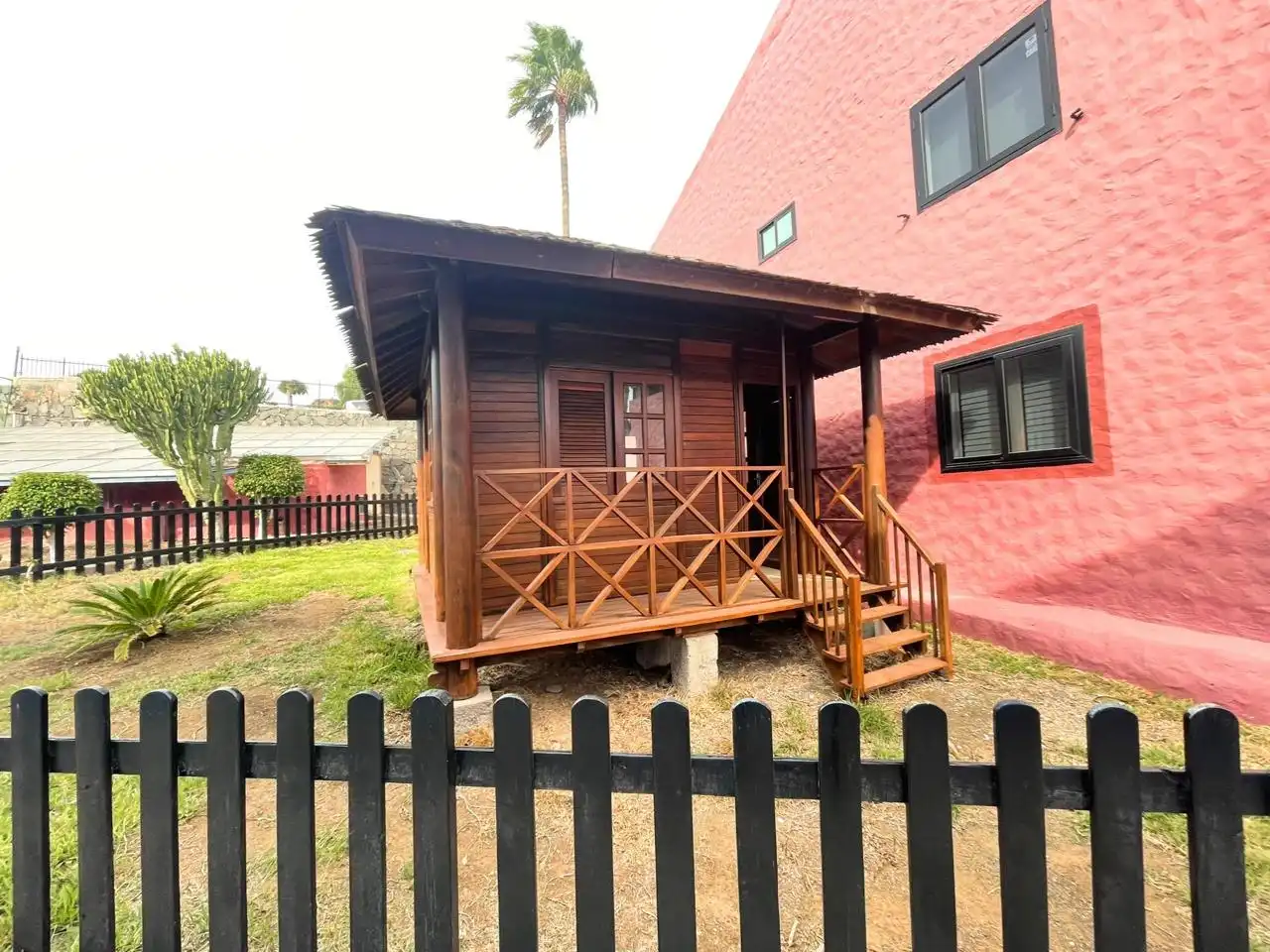 Exterior view of Ground floor for sale in San Bartolomé de Tirajana  with Air Conditioner, Terrace and Furnished