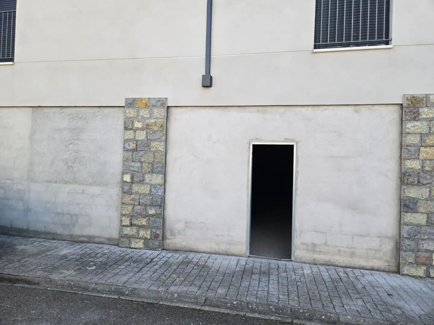 Business premises for sale in Calle E Alonso S-lomb, imagen 4