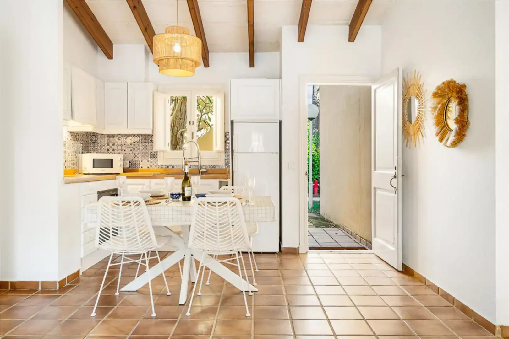 Cocina de Casa o chalet de alquiler en Ciutadella de Menorca con Aire acondicionado, Jardín privado y Piscina