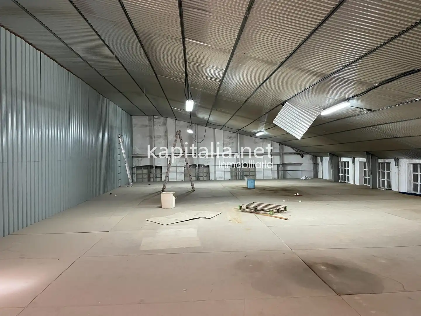 Industrial building for sale in Bocairent, imagen 3