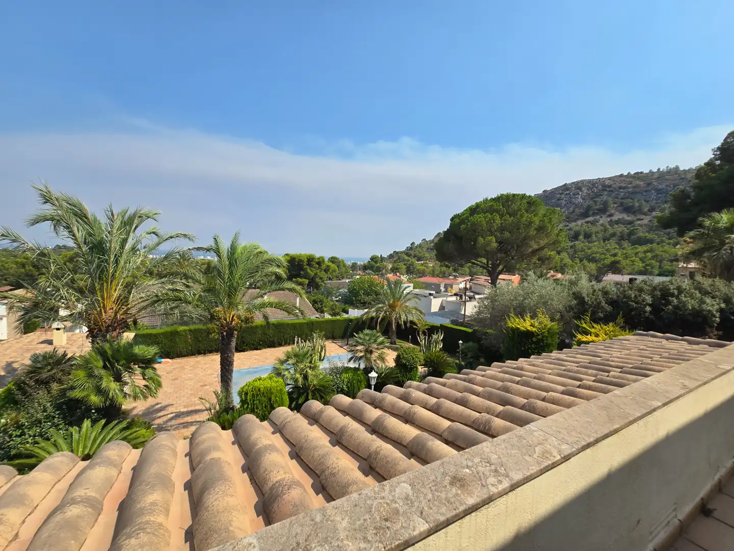Vista exterior de Casa o xalet en venda en Benicasim / Benicàssim amb Aire condicionat, Calefacció i Jardí privat