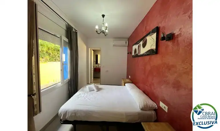 Casa aparellada amb piscina en venda a Carrer Montseny, imagen 23